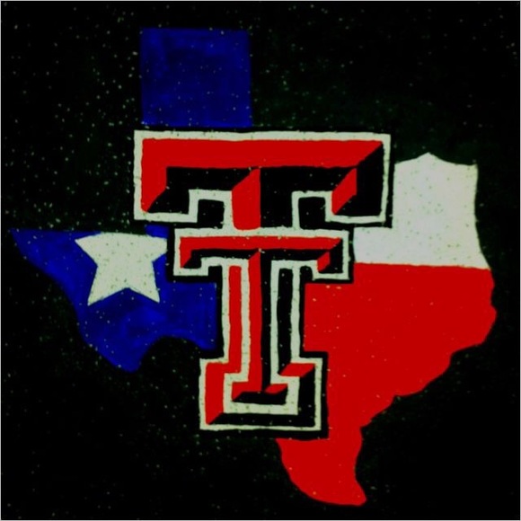 Meet your Posher, Nora - Picture 1 of 1